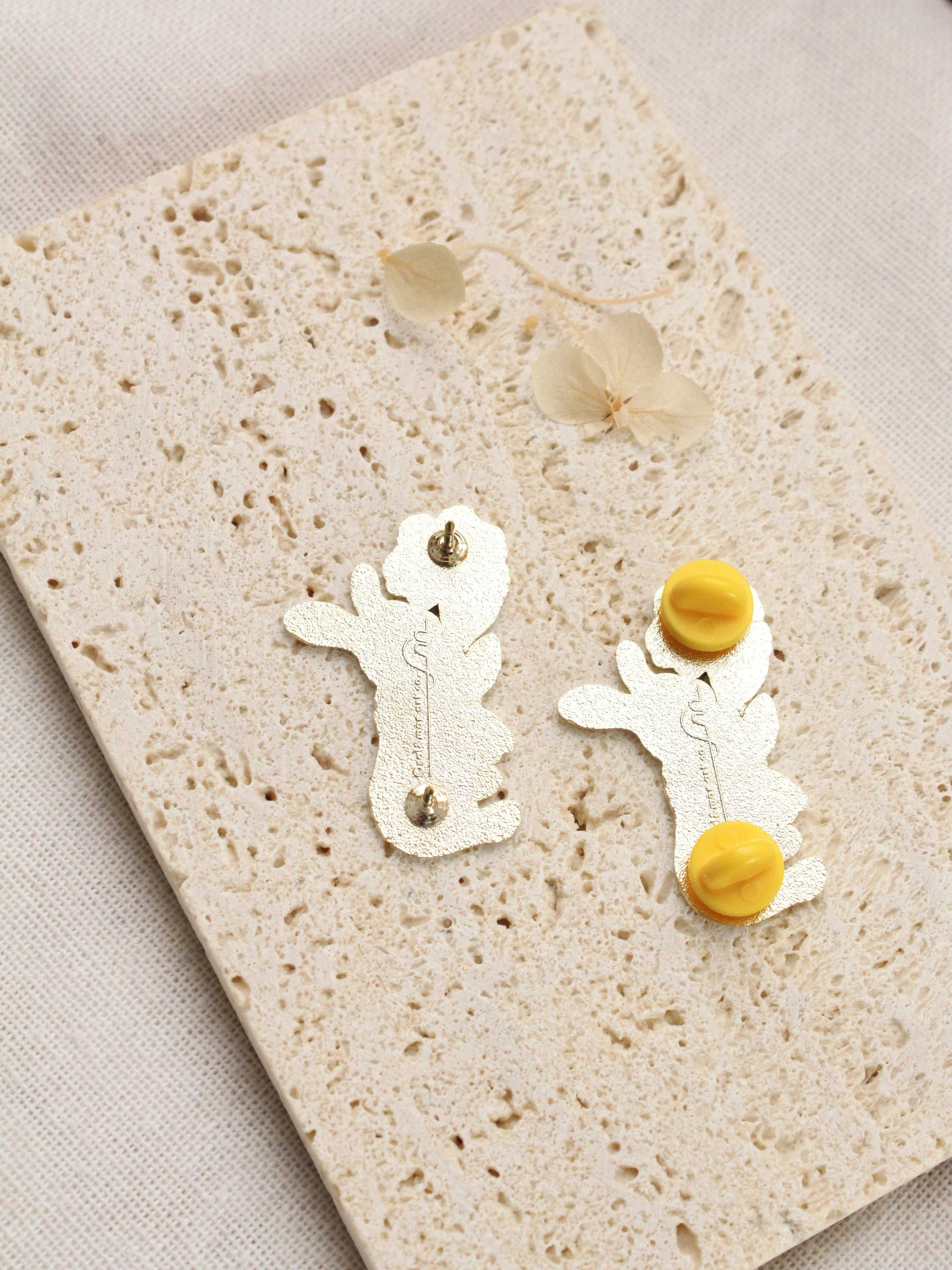 Bunny Rabbit Enamel Pin Brooches & Lapel Pins