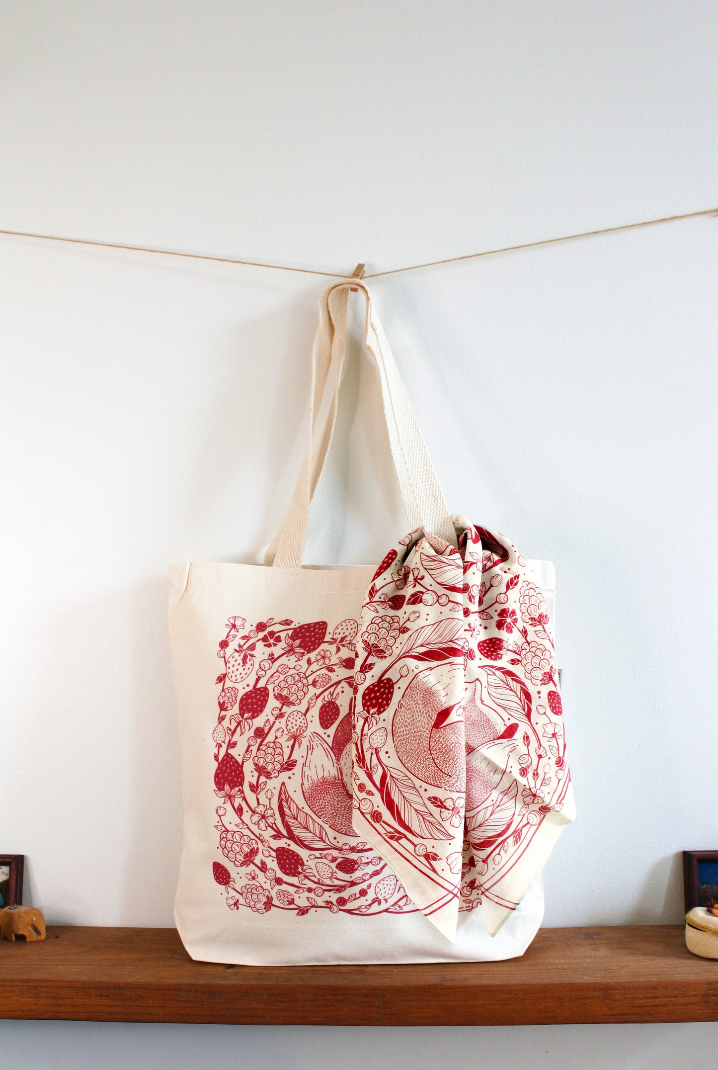 Fox&Berry Tote Bag + Bandana Gift Set (Off-White)