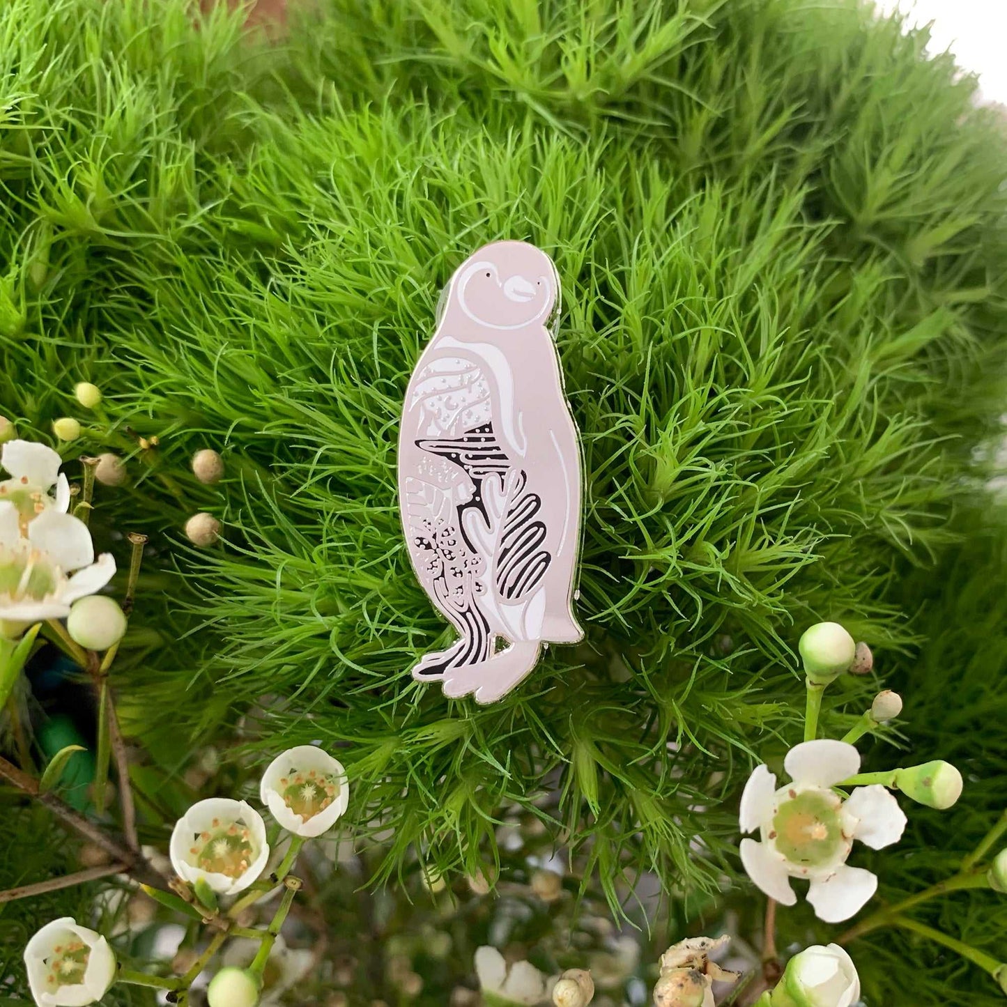 Penguin enamel pin Brooches & Lapel Pins