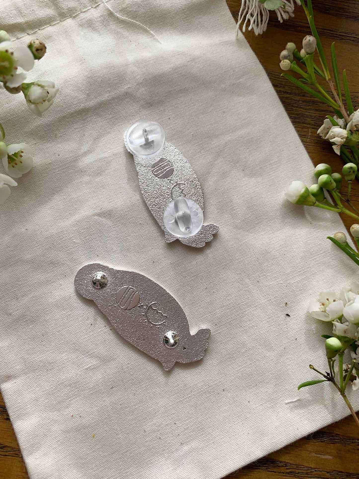 Penguin enamel pin Brooches & Lapel Pins