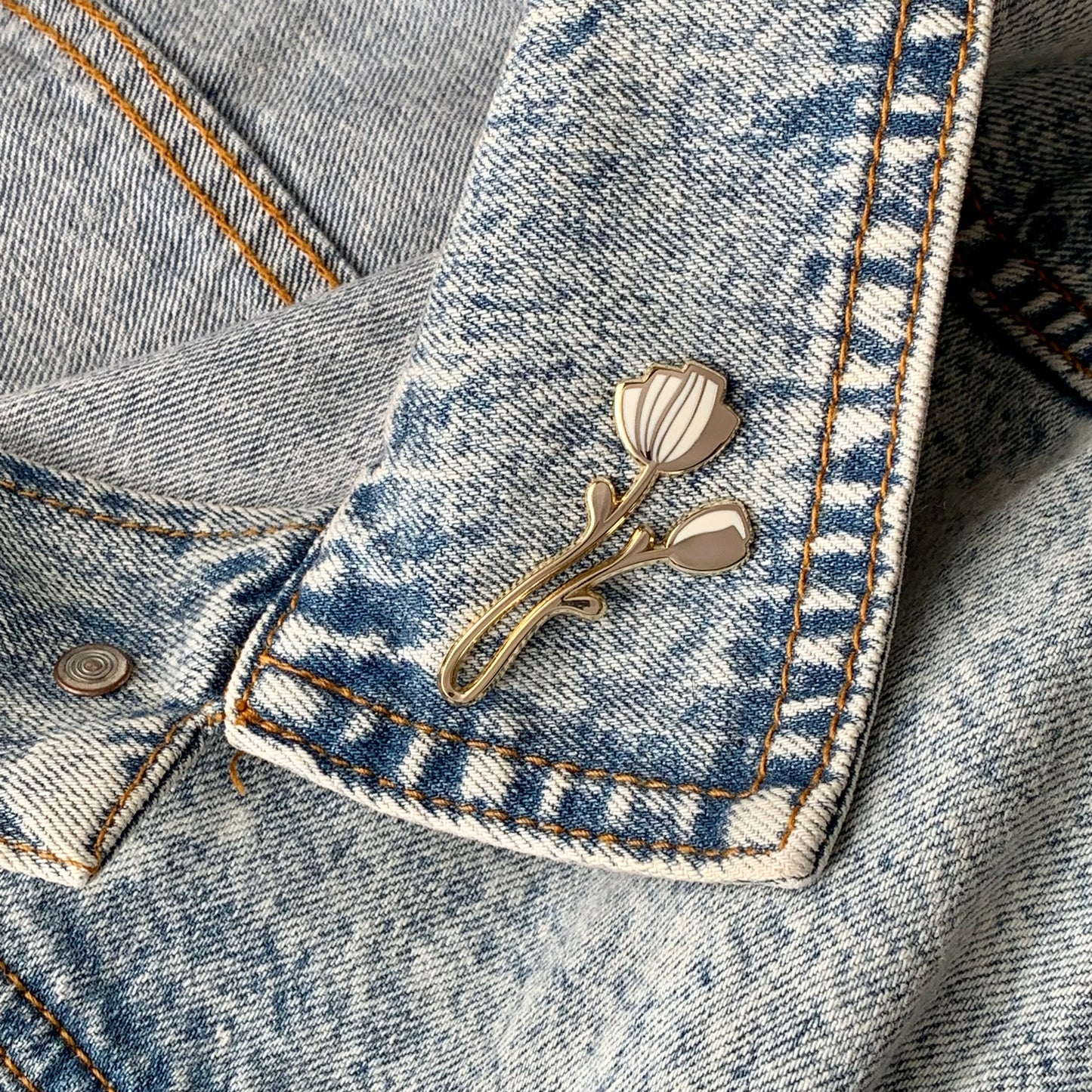 Peony Enamel Pin (off-white) Brooches & Lapel Pins