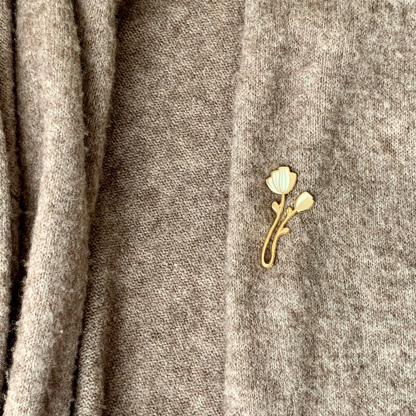 Peony Enamel Pin (off-white) Brooches & Lapel Pins