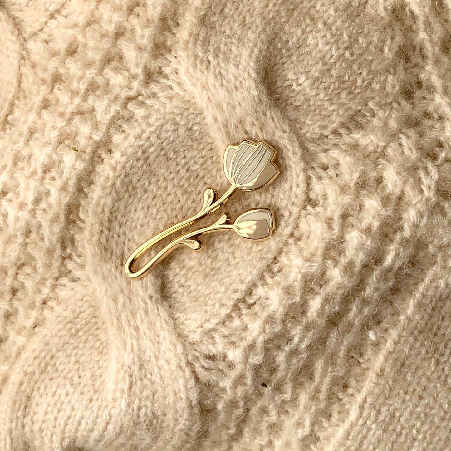 Peony Enamel Pin (off-white) Brooches & Lapel Pins