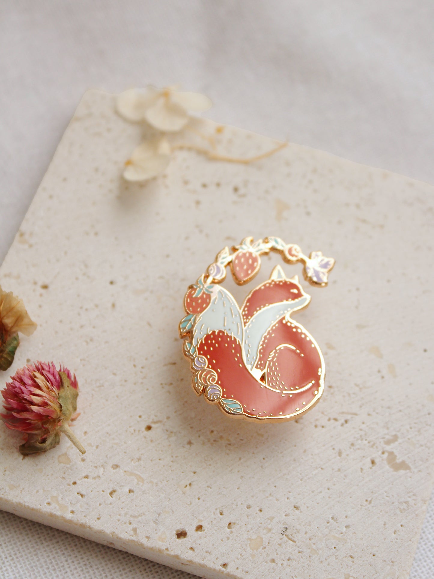 Fox&Berry Enamel Pin