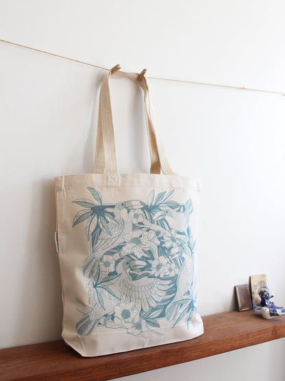 Toucan in the Floral Jungle Canvas Tote bag