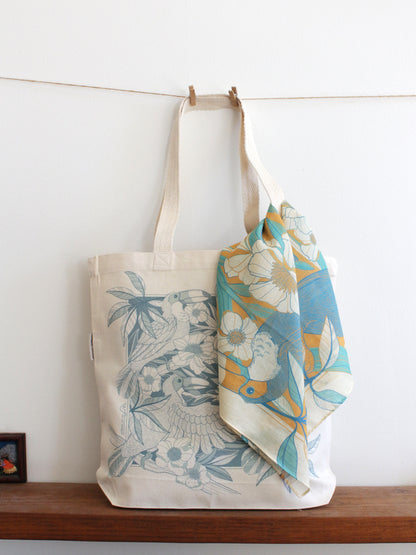 Toucan in the Floral Jungle Canvas Tote bag